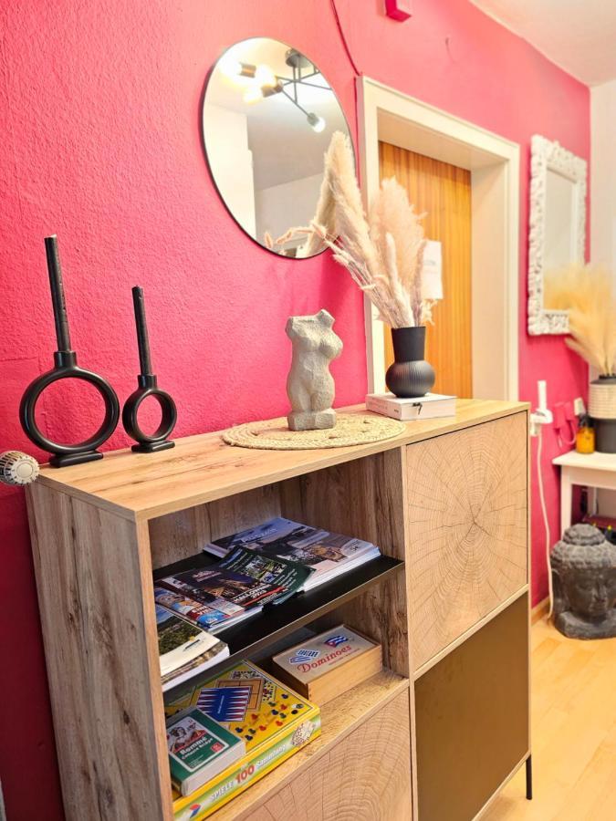 Doppelzimmer 2 I Geteiltes Bad & Kueche I Mit Dem Nur 4 Min Bis Zum Hauptbahnhof *